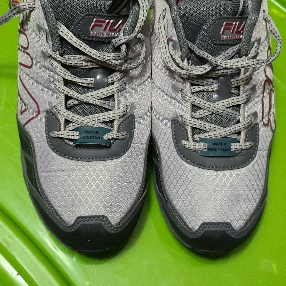 Men's FILA sneakers